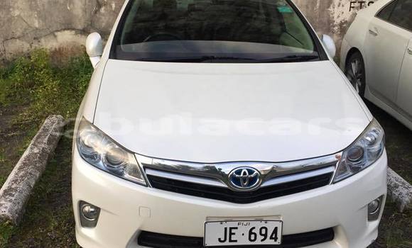 Buy Used Toyota Sai White Car in Suva in Central Buy Used Toyota Sai White Car in Suva in Central