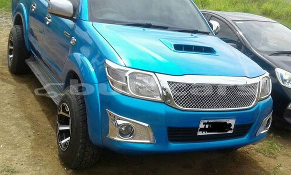 Buy Used Toyota Hilux Blue Car in Nadi in Western Buy Used Toyota Hilux Blue Car in Nadi in Western