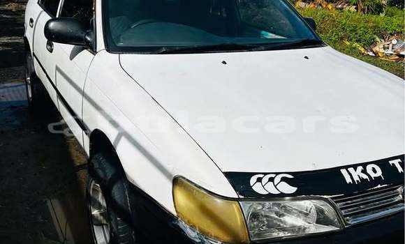 Acheter Occasion Voiture Toyota Corolla Blanc à Suva, Central Acheter Occasion Voiture Toyota Corolla Blanc à Suva, Central