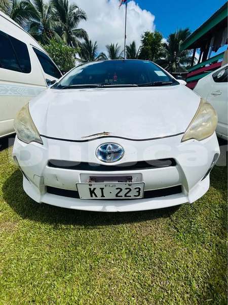 Big with watermark toyota aqua central suva 25083