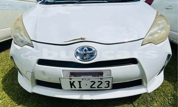 Acheter Occasion Voiture Toyota Aqua Blanc à Suva, Central Acheter Occasion Voiture Toyota Aqua Blanc à Suva, Central