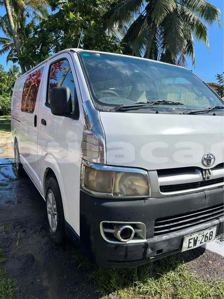 Big with watermark toyota hiace central navua 25086