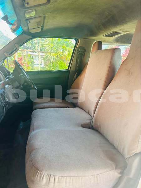 Big with watermark toyota hiace central navua 25086