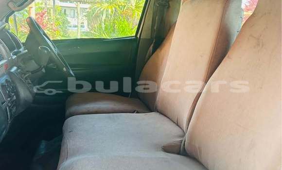 Acheter Occasion Voiture Toyota Hiace Blanc à Navua, Central Acheter Occasion Voiture Toyota Hiace Blanc à Navua, Central