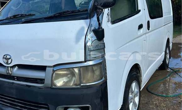 Acheter Occasion Voiture Toyota Hiace Blanc à Navua, Central Acheter Occasion Voiture Toyota Hiace Blanc à Navua, Central