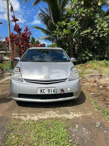 Big with watermark toyota prius central suva 25087