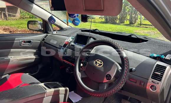 Acheter Occasion Voiture Toyota Prius Gris à Suva, Central Acheter Occasion Voiture Toyota Prius Gris à Suva, Central