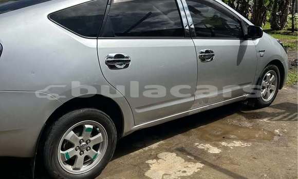 Acheter Occasion Voiture Toyota Prius Gris à Suva, Central Acheter Occasion Voiture Toyota Prius Gris à Suva, Central