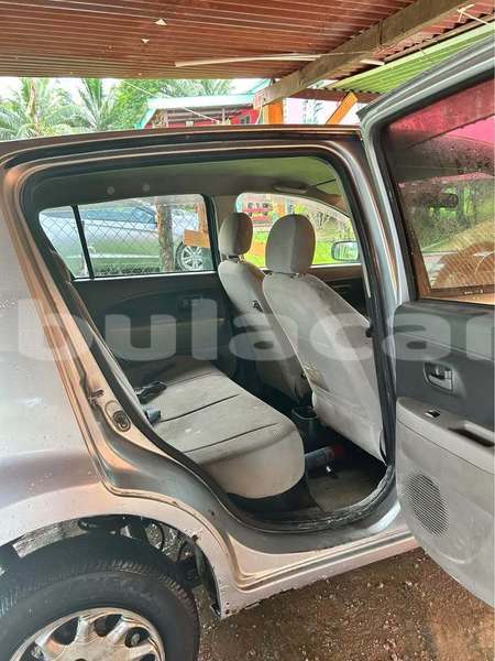Big with watermark toyota passo central suva 25095