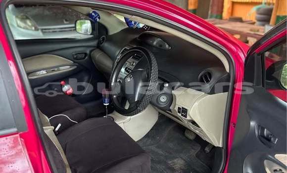 Acheter Occasion Voiture Toyota Belta Rouge à Suva, Central Acheter Occasion Voiture Toyota Belta Rouge à Suva, Central