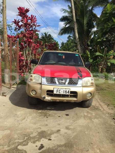 Big with watermark nissan frontier central suva 25101