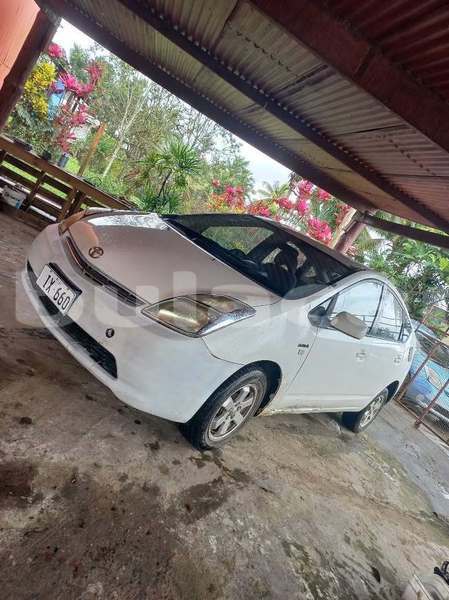 Big with watermark toyota prius central suva 25103