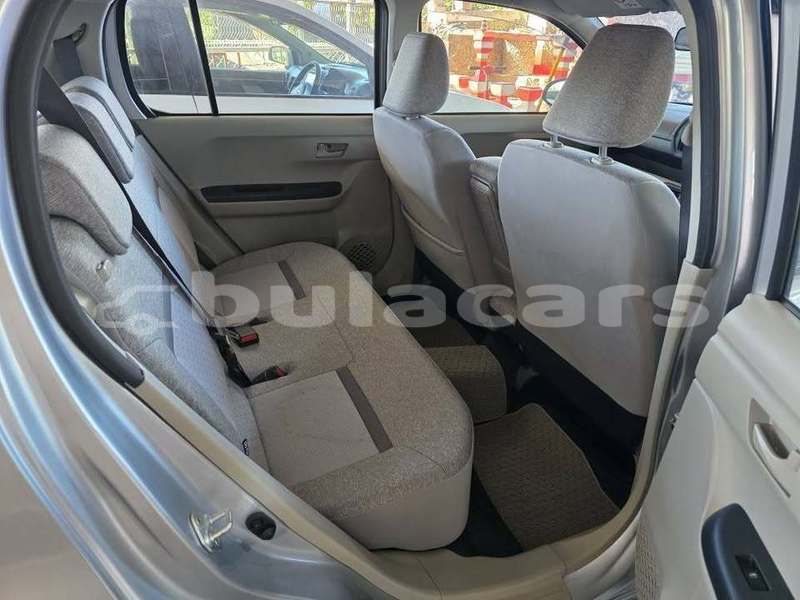 Big with watermark toyota passo central suva 25110