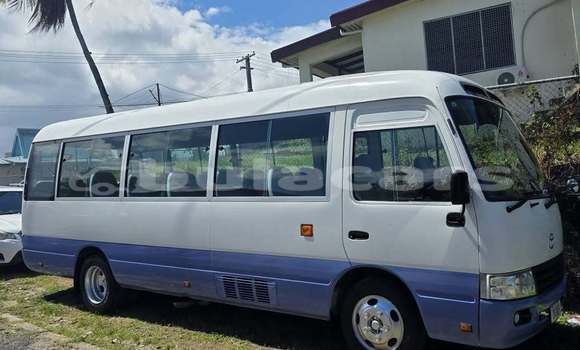 Acheter Occasion Voiture Toyota Coaster Blanc à Suva, Central