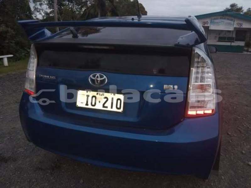Big with watermark toyota prius western nadi 25467