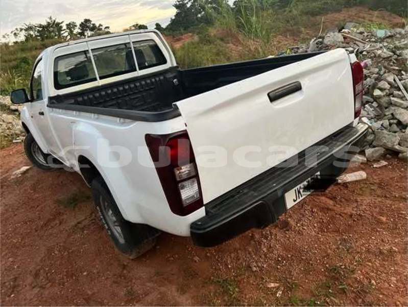 Big with watermark isuzu d max western nadi 25482