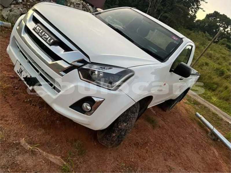 Big with watermark isuzu d max western nadi 25482