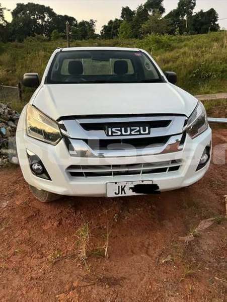 Big with watermark isuzu d max western nadi 25482