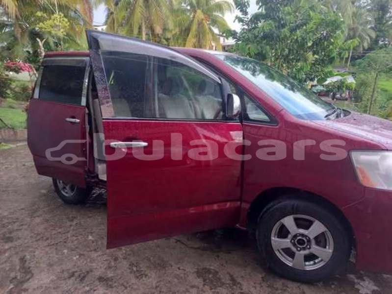 Big with watermark toyota noah western nadi 25516