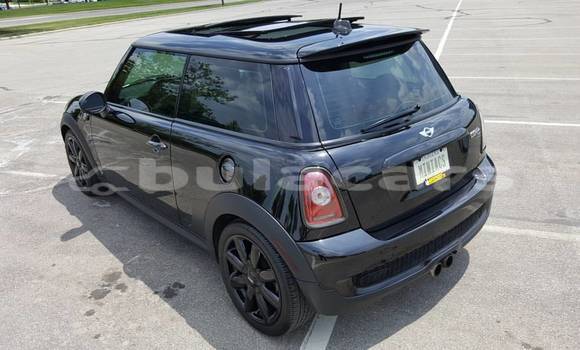 Acheter Neuf Voiture MINI Cooper Noir à Ba, Western Acheter Neuf Voiture MINI Cooper Noir à Ba, Western