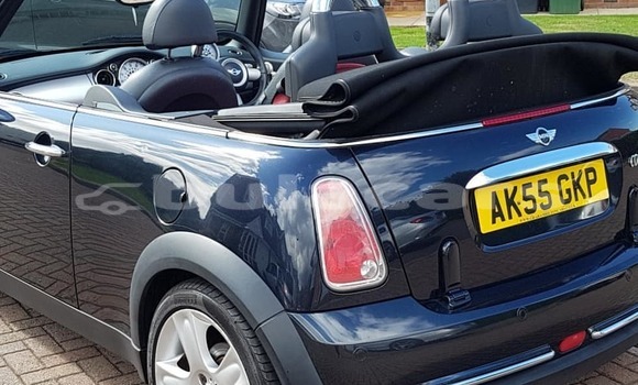 Acheter Neuf Voiture MINI Cooper Noir à Ba, Western Acheter Neuf Voiture MINI Cooper Noir à Ba, Western