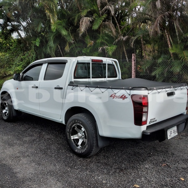 Big with watermark isuzu d max central suva 26617