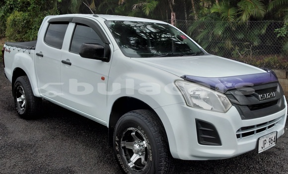 Buy Used Isuzu D–MAX White Car in Suva in Central Buy Used Isuzu D–MAX White Car in Suva in Central
