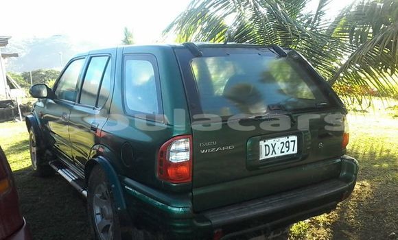 Acheter Occasion Voiture Isuzu Wizard Vert à Nadi, Western Acheter Occasion Voiture Isuzu Wizard Vert à Nadi, Western