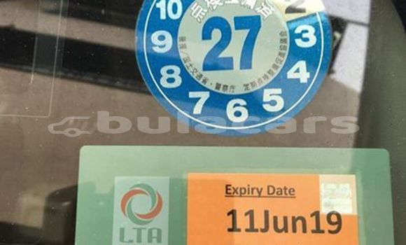 Acheter Occasion Voiture Toyota Noah Blanc à Suva, Central Acheter Occasion Voiture Toyota Noah Blanc à Suva, Central