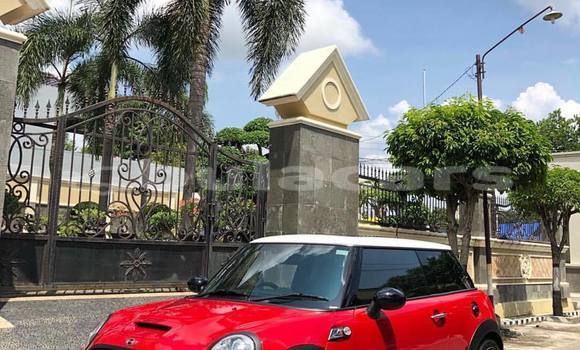 Acheter Neuf Voiture MINI Cooper Rouge à Barotu, Western