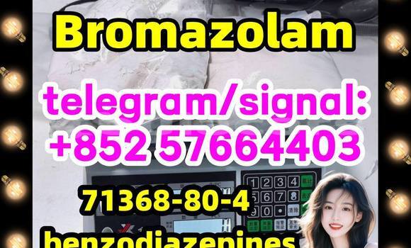 Medium with watermark b2