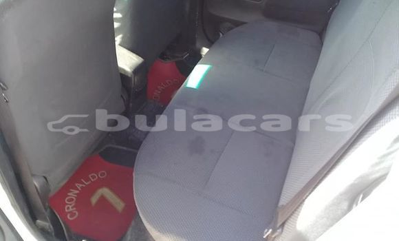 Acheter Occasion Voiture Toyota Succeeed Blanc à Suva, Central Acheter Occasion Voiture Toyota Succeeed Blanc à Suva, Central