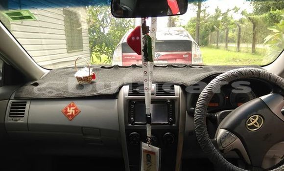 Acheter Occasion Voiture Toyota Corolla Blanc à Sigatoka, Western Acheter Occasion Voiture Toyota Corolla Blanc à Sigatoka, Western
