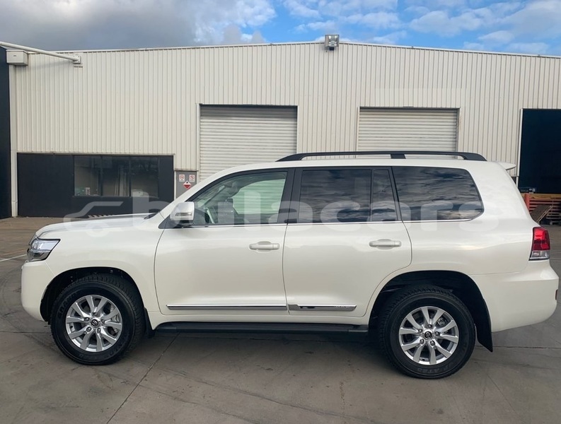 Big with watermark toyota land cruiser central suva 28388