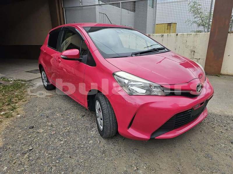 Big with watermark toyota vitz central suva 28466