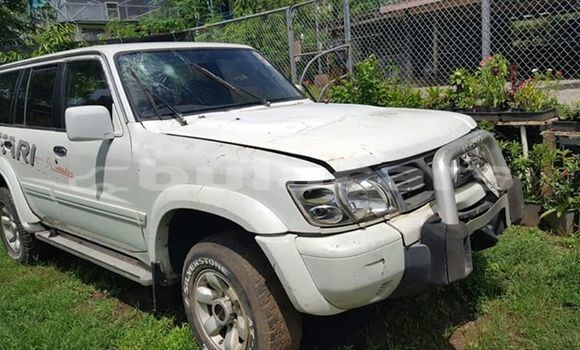 Acheter Occasion Voiture Nissan Patrol Blanc à Lautoka, Western Acheter Occasion Voiture Nissan Patrol Blanc à Lautoka, Western