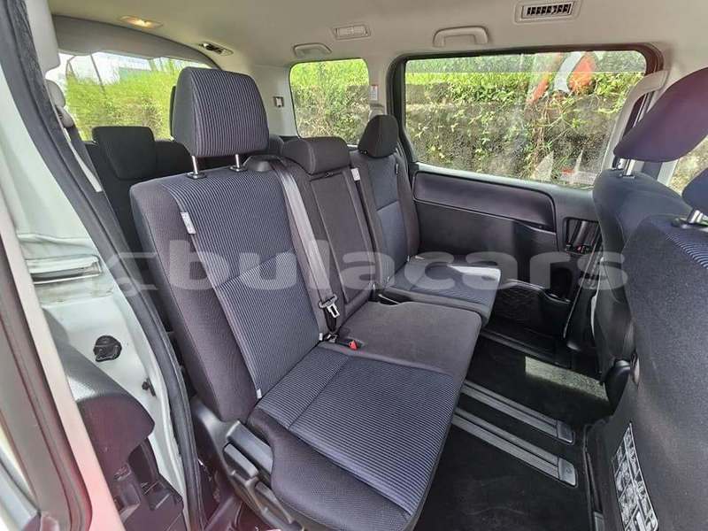 Big with watermark toyota noah central suva 28479
