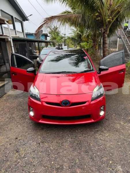 Big with watermark toyota vitz western nadi 28658