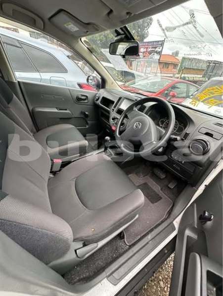 Big with watermark nissan nv200 western nadi 28664