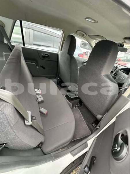Big with watermark nissan nv200 western nadi 28664