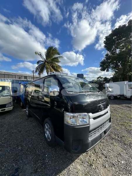 Big with watermark toyota hilux western nadi 28669