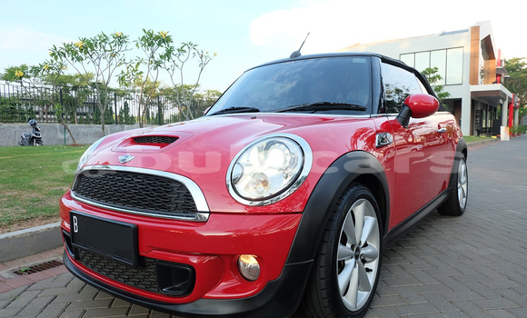 Acheter Neuf Voiture MINI Cooper Rouge à Namosi, Central Acheter Neuf Voiture MINI Cooper Rouge à Namosi, Central