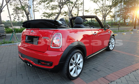 Acheter Neuf Voiture MINI Cooper Rouge à Pacific Harbour, Central Acheter Neuf Voiture MINI Cooper Rouge à Pacific Harbour, Central