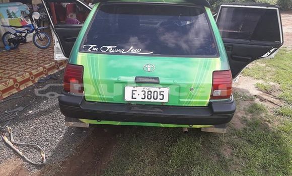 Acheter Occasion Voiture Toyota Starlet Vert à Nadi, Western Acheter Occasion Voiture Toyota Starlet Vert à Nadi, Western