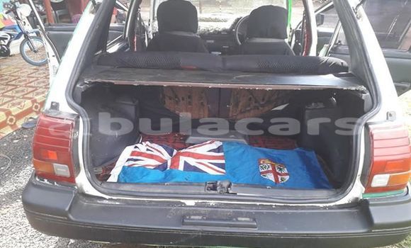 Acheter Occasion Voiture Toyota Starlet Vert à Nadi, Western Acheter Occasion Voiture Toyota Starlet Vert à Nadi, Western