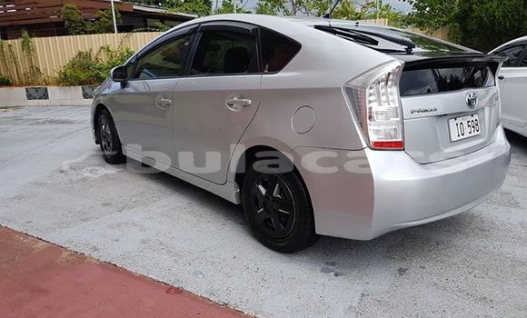 Acheter Occasion Voiture Toyota Prius Gris à Suva, Central Acheter Occasion Voiture Toyota Prius Gris à Suva, Central