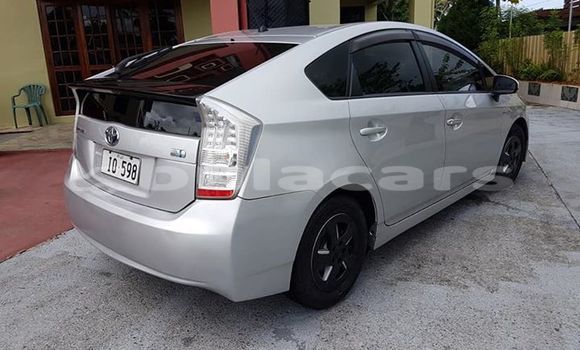 Acheter Occasion Voiture Toyota Prius Gris à Suva, Central Acheter Occasion Voiture Toyota Prius Gris à Suva, Central