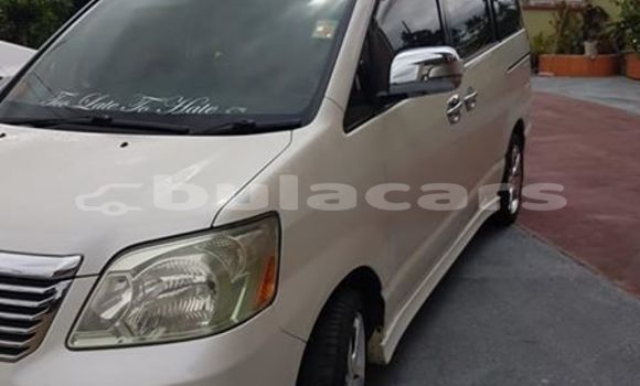 Acheter Occasion Voiture Toyota Noah Blanc à Suva, Central Acheter Occasion Voiture Toyota Noah Blanc à Suva, Central