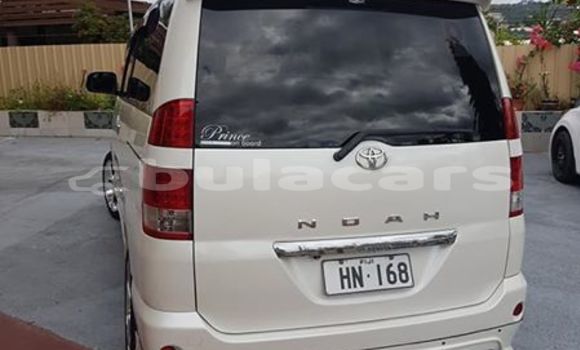 Acheter Occasion Voiture Toyota Noah Blanc à Suva, Central Acheter Occasion Voiture Toyota Noah Blanc à Suva, Central