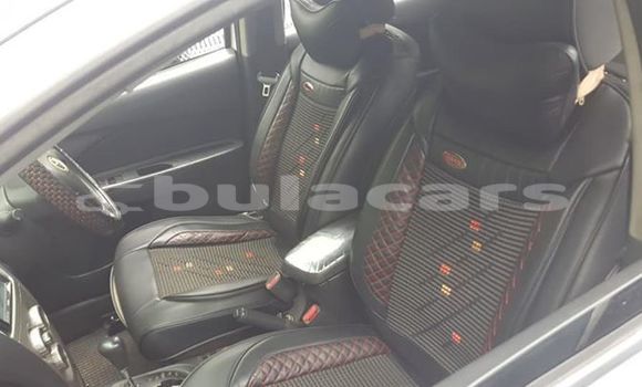 Acheter Occasion Voiture Toyota Yaris Blanc à Lautoka, Western Acheter Occasion Voiture Toyota Yaris Blanc à Lautoka, Western